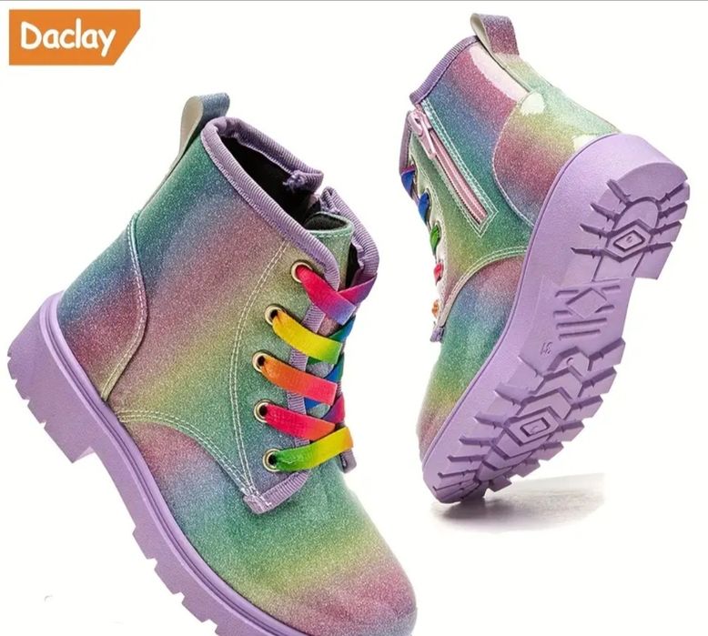 Новые цветные ботинки/сапожки для девочки