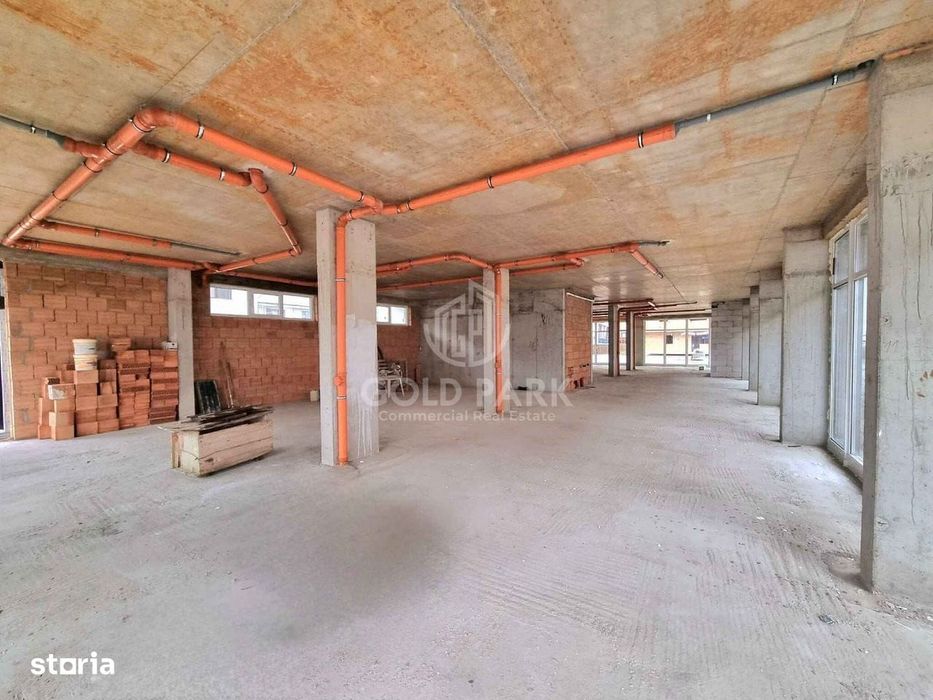 Spatiu Comercial - Zona Floresti - 163 mp - Bloc Nou