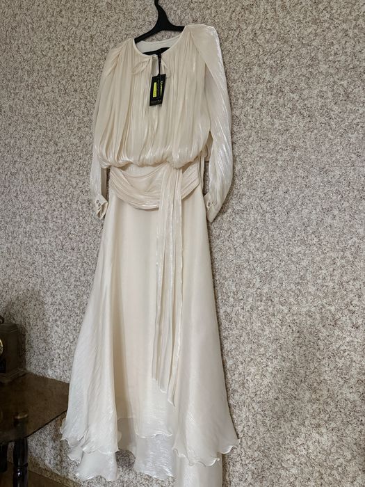 Продам платье вечернее