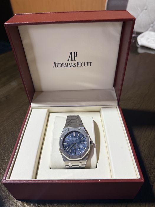 Соат Сотилади Срочно