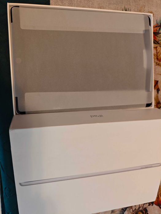 iPad 9 th Gen 64G WiFi Silver