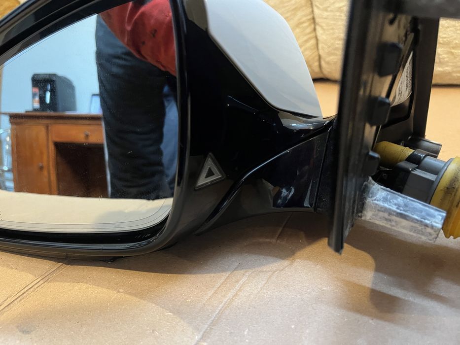 Oglinda stanga / Oglinda dreapta / Oglinzi BMW Seria 5 F10 F11 LCI