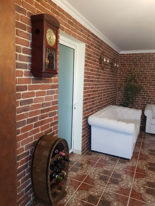 Apartament 3 camere mobilat cu mansarda locuibila scara interioară