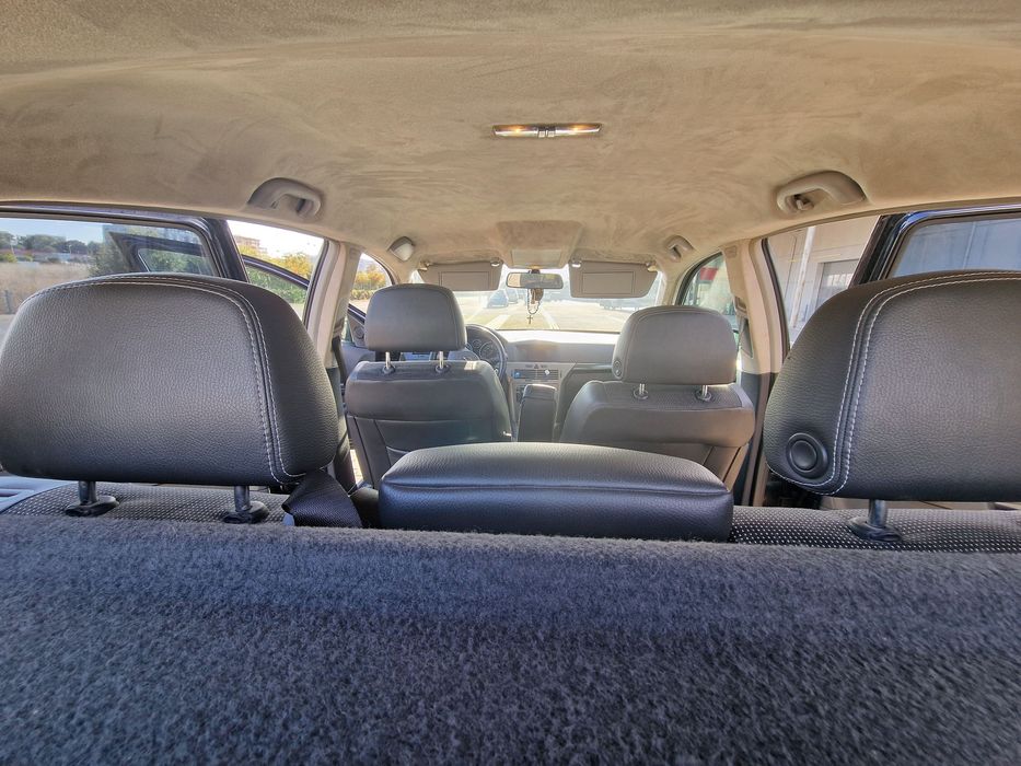 Продавам опел астра х 1.7 101 дизел 2006 година