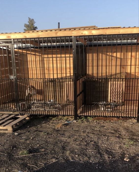 Продаю вольер в хорошем состоянии