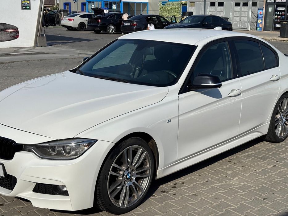 BMW seria 3 F30 M-Pachet exterior interior de fabrica