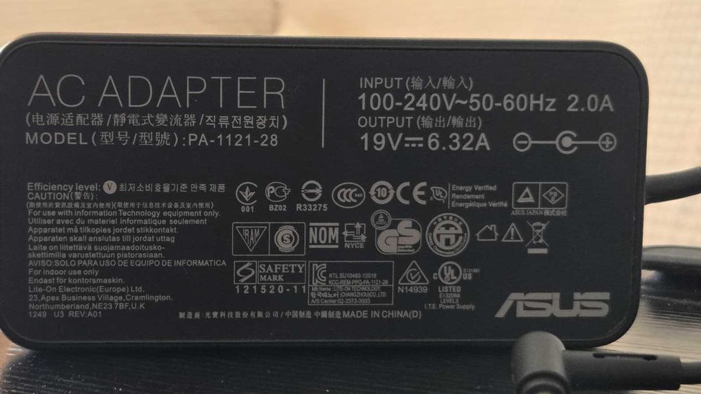 Incarcator original laptop Asus PA-1121-28 120W 6.3A 19V 5.5 * 2.5 mm