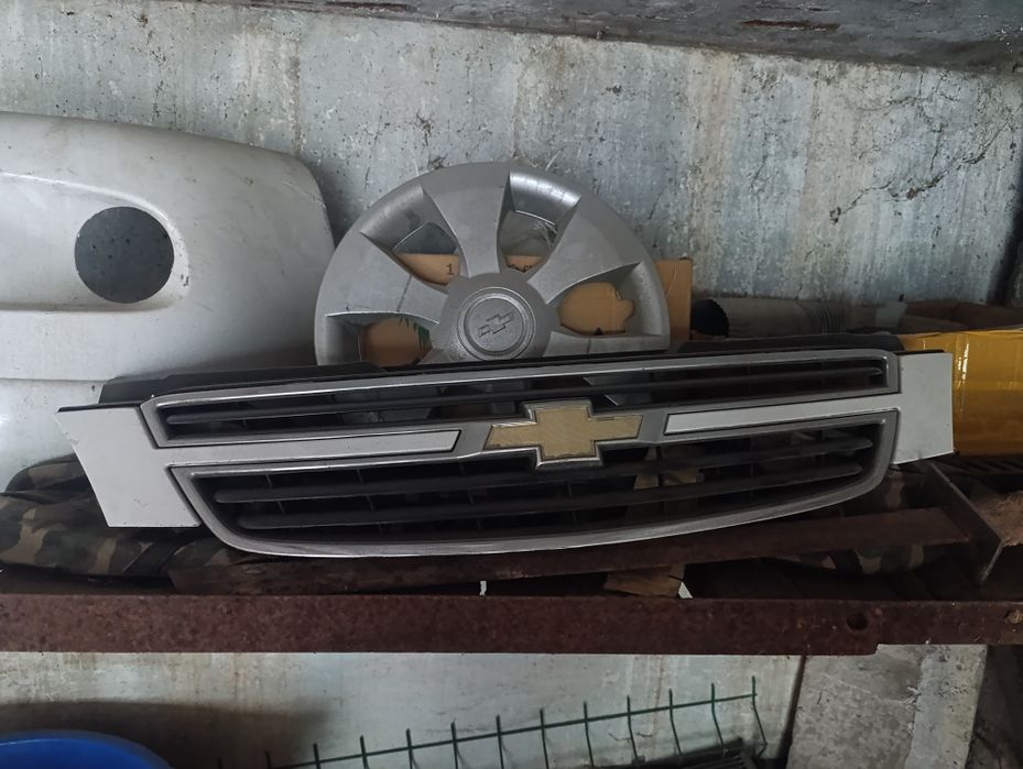 Облицовка на Ласетти