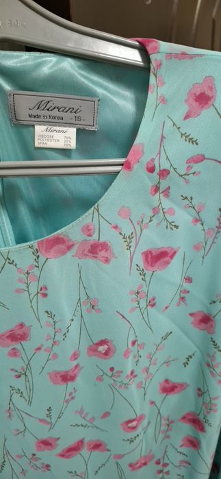 Женский платья почти как новый корея Аёллар куйлаги янгидай