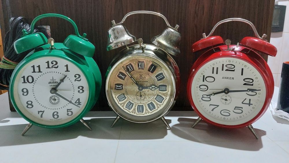 ceas de masă Aradora  Meister Anker