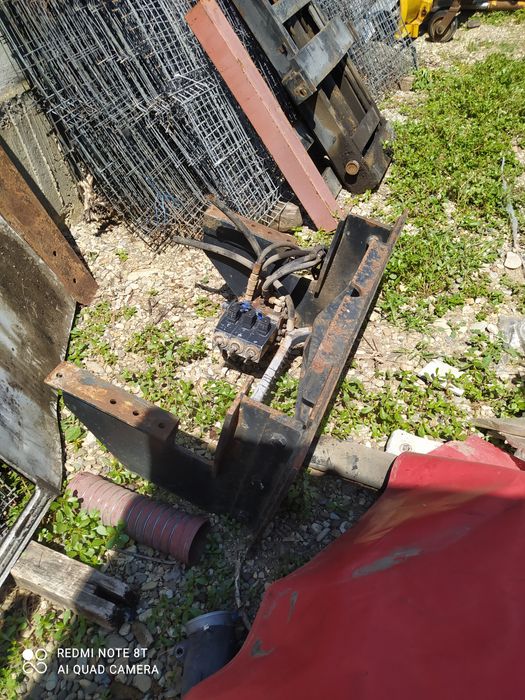 Lamă  zăpadă  cu suport