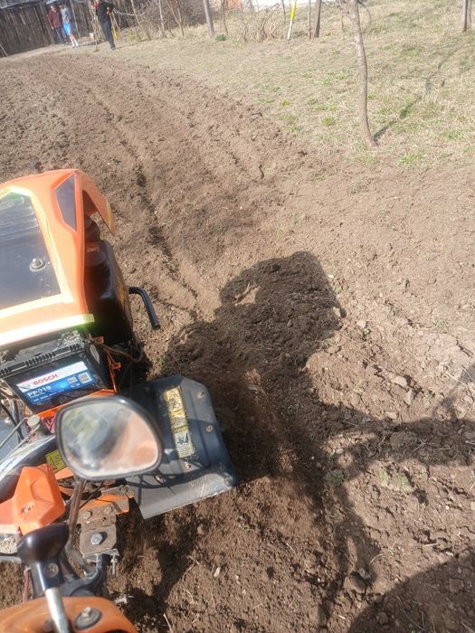 Vand motocultor, remorca, cositoare, freze, plug, grebla