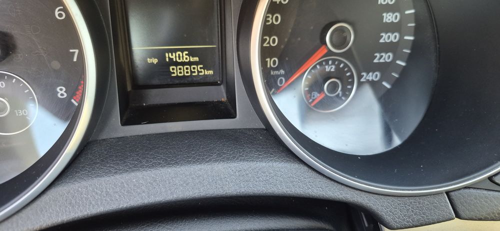 Volkswagen Golf 6 – 1.2 TSI Benzină – 2012 – 98.895 km