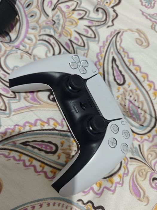 Продам геймпад Dualsense PS5
