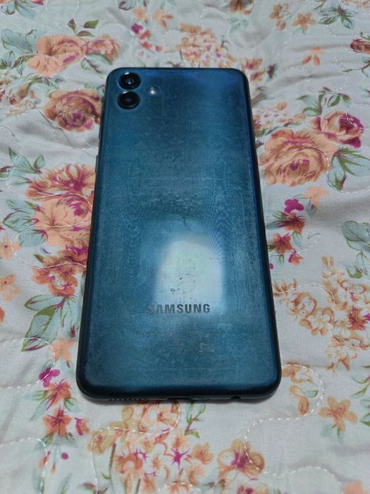 Samsung gelexy A04 xolati yahshi