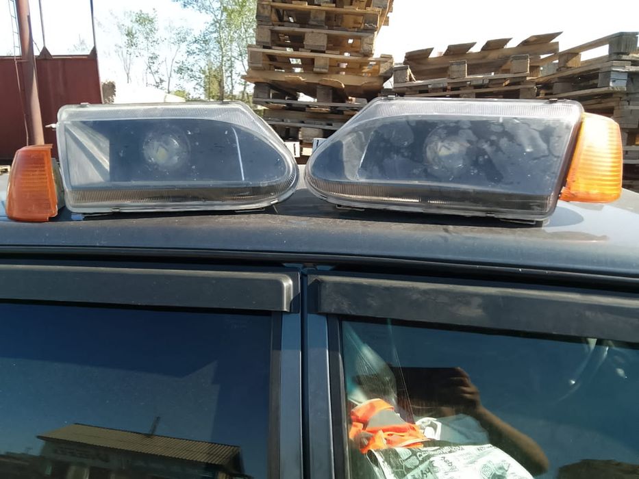 Продам линзовые фары на лада 14 и лада 15