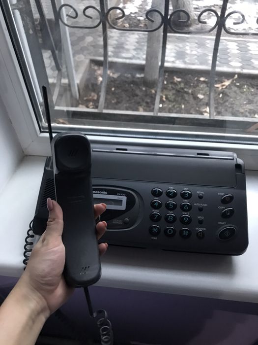 Продам факс Panasonic