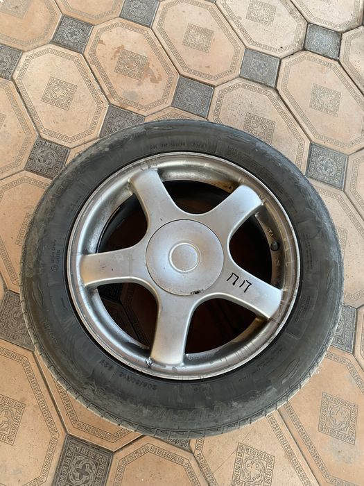 Продам диски с резиной