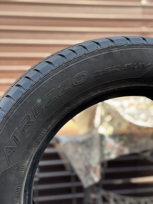 Продам комплект резины