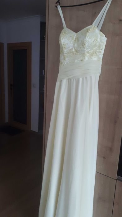 Официални бални рокли