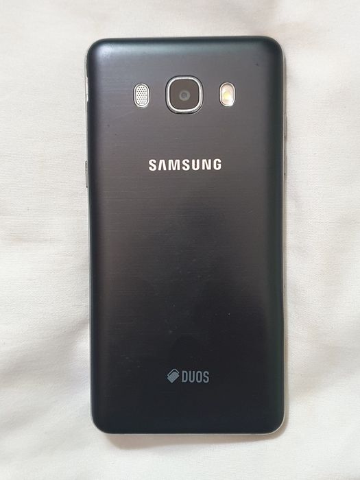 Samsung galaxy j5