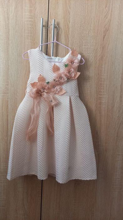 Платья вечерние для девочек