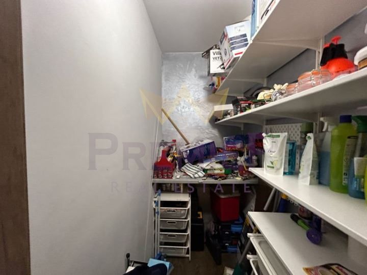 Дава се под наем Тристаен апартамент в Варна, Левски - 86 кв.м за 650 € - Снимка #9