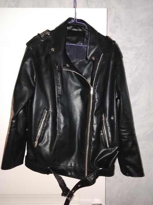 Продам кожаную куртку