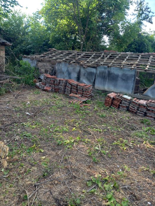 продавам 350 бр. kеремиди български употребявани-0,30ст бройката