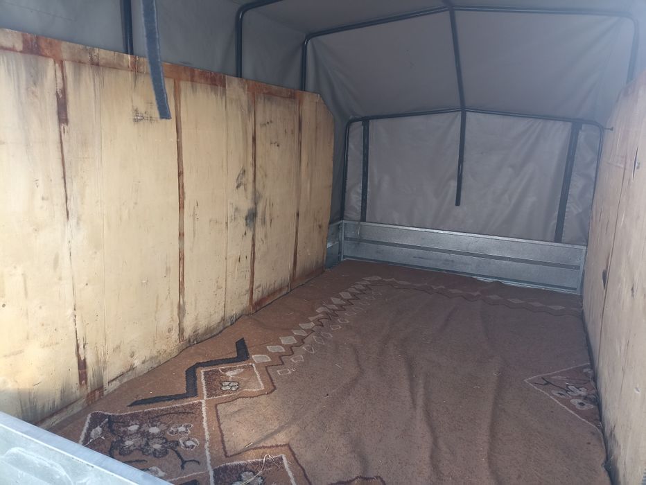 Продам прицеп новый.