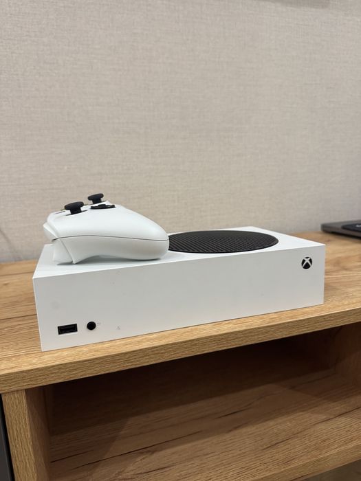 XBOX Series S (512GB)