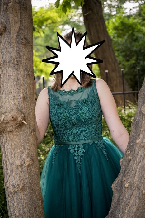 Стилна къса бална рокля