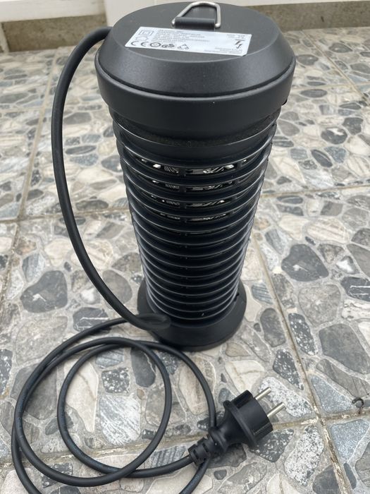 Lampa UV interior impotriva tantarilor