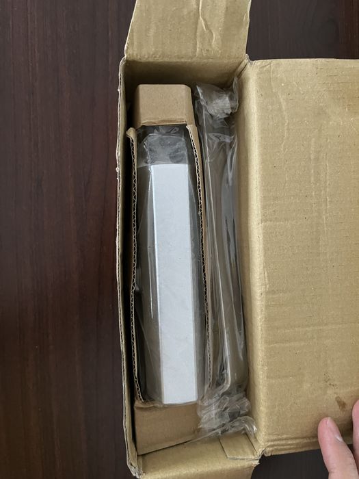 Доводчик для двери HG