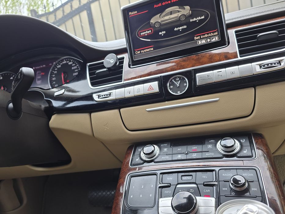 AUDI A8 2011 — imagine 4