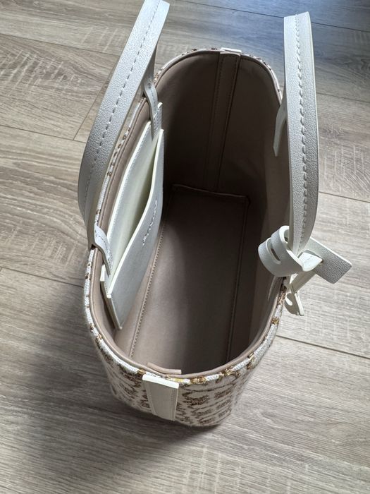 Дамска чанта Pinko