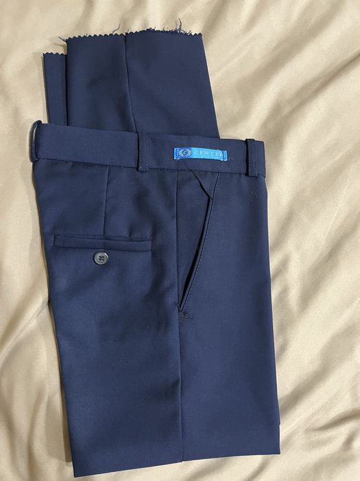 Школьные брюки на мальчика 34 р