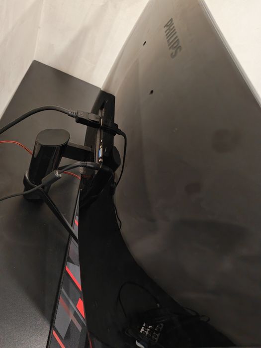 Монитор Philips 242m7 144hz