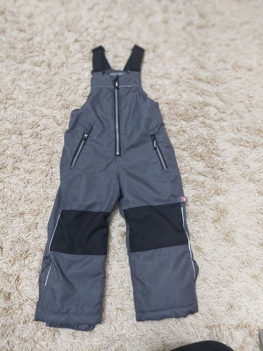 Pantaloni schi baieti marimea 92