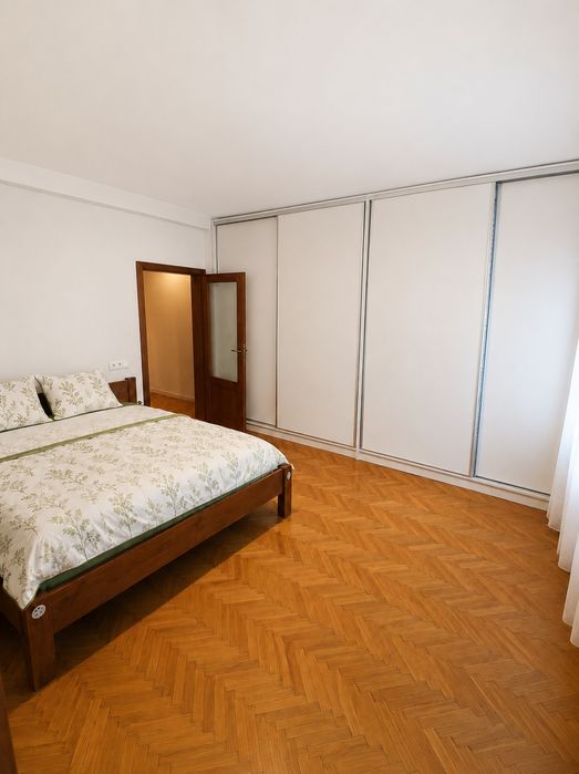 Casa in centru Oradea 266 mp cu teren 250 mp