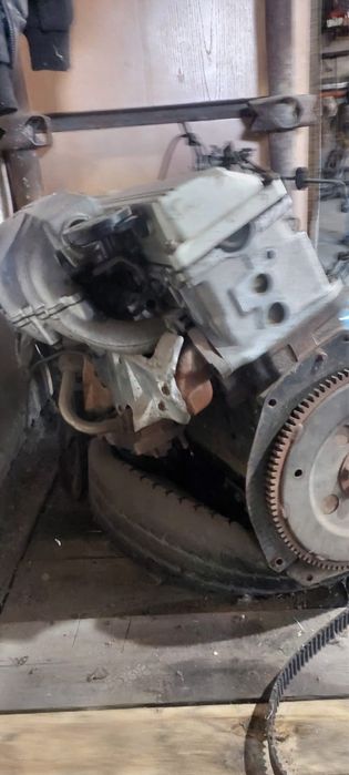 Продави двс rd28