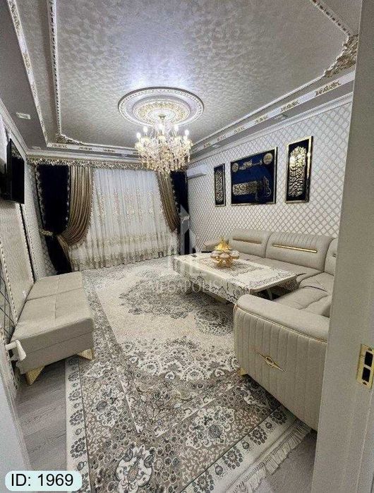 kvartira sotiladi №1969  6-mikrorayon T.Farogiy Fayzmebil