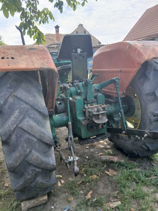 Vand urgent Jhondir in stare buna de functionare