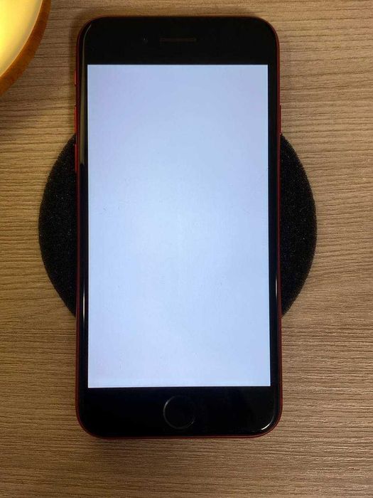 iPhone SE 2020, 64 GB, Красный