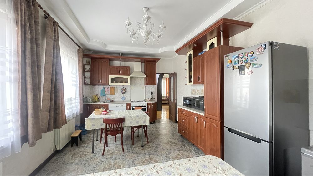 Дом коттедж в долане