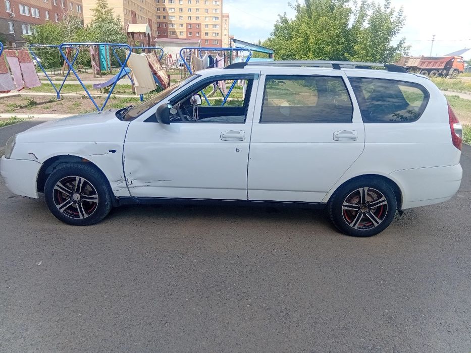 Продам приору универсал