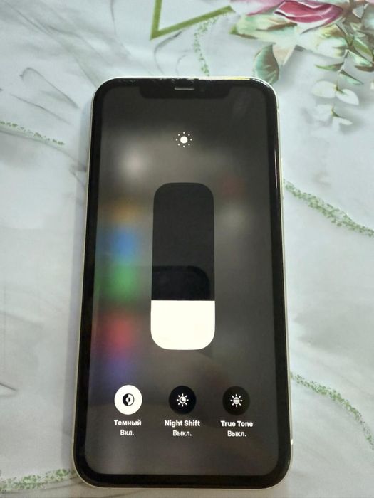 Iphone 11 64 гб  сост идеал