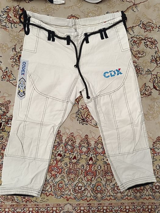 Срочно продается кимоно