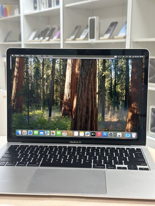 MacBook Air M1 (2020) — 256 GB