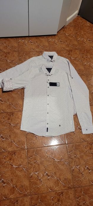 Cămăși barbati noi lichidare stoc